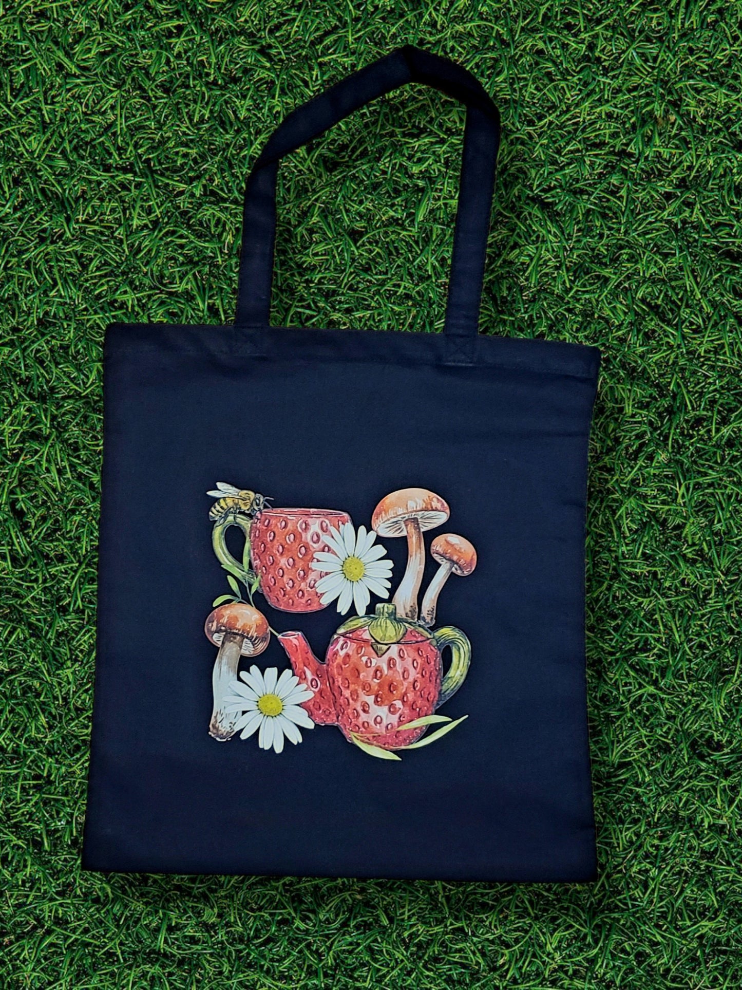 Strawberry Mushy Tea Tote